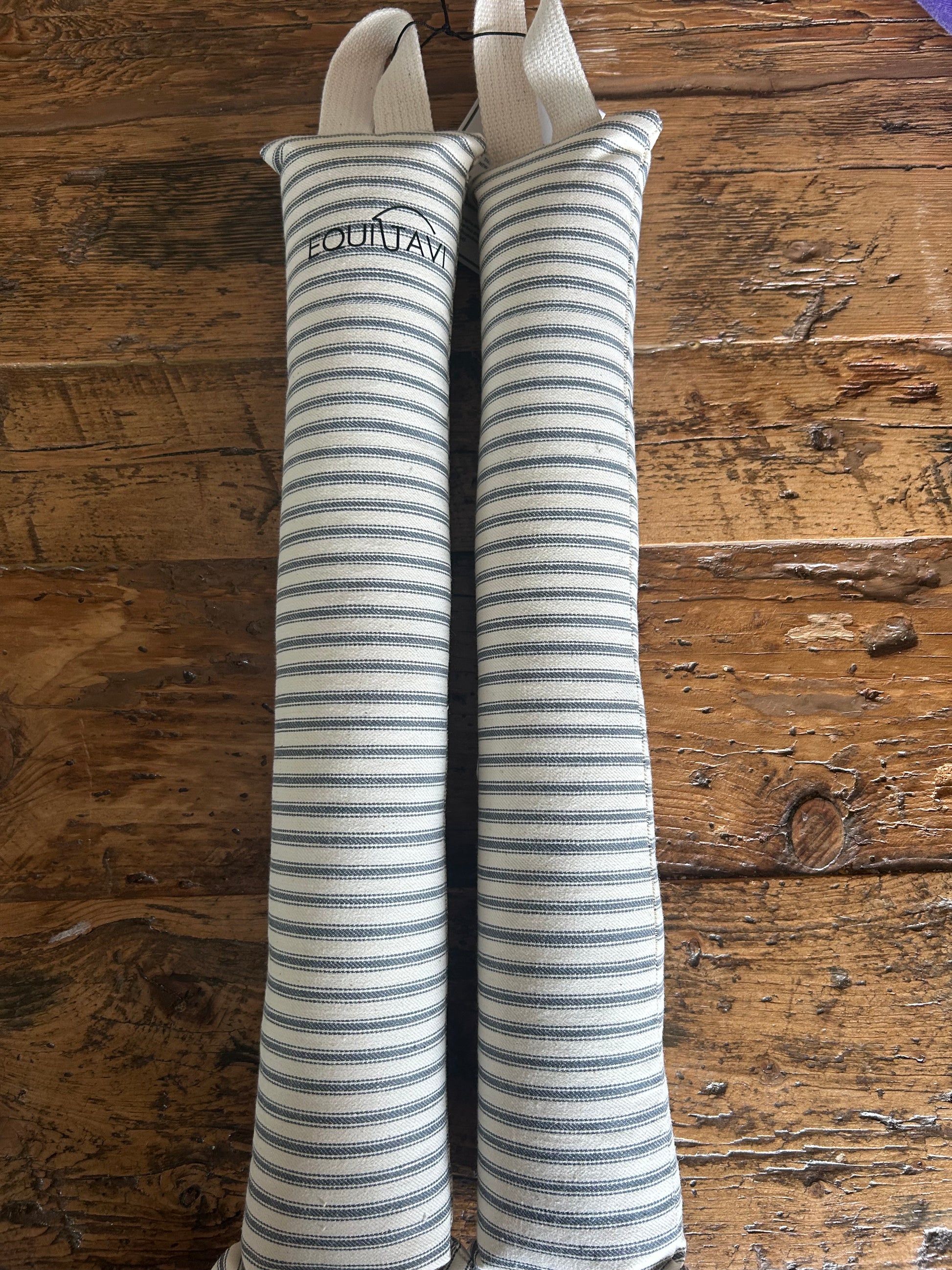 https://equitavisports.ca › products › support-pour-bottes