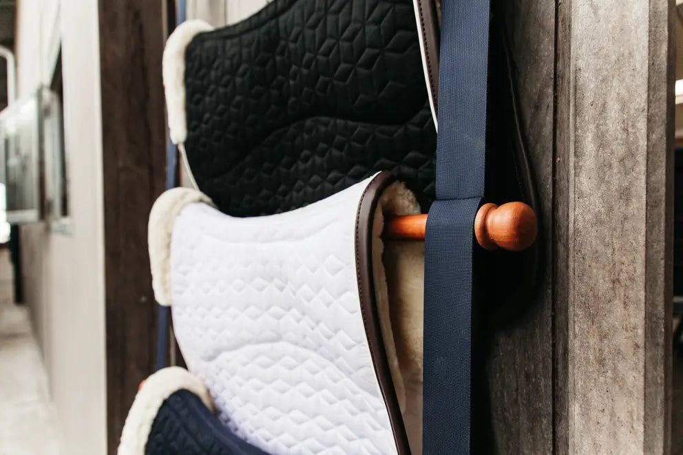 Luxury rug holder | Kentucky Horsewear