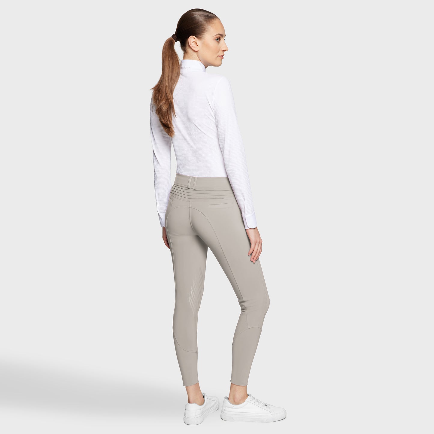 https://equitavisports.ca › products › pantalon-de-concours-chloe-samshield-fw25-1
