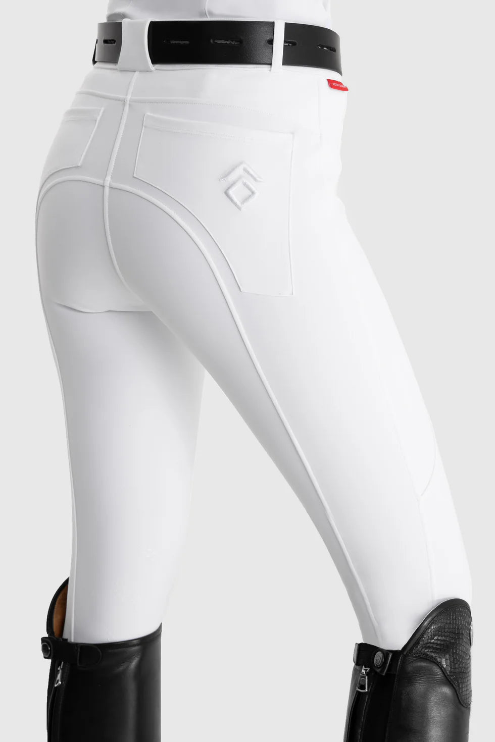 https://equitavisports.ca › products › pantalon-de-concours-pour-femme-mi-haute-aztec-diamond