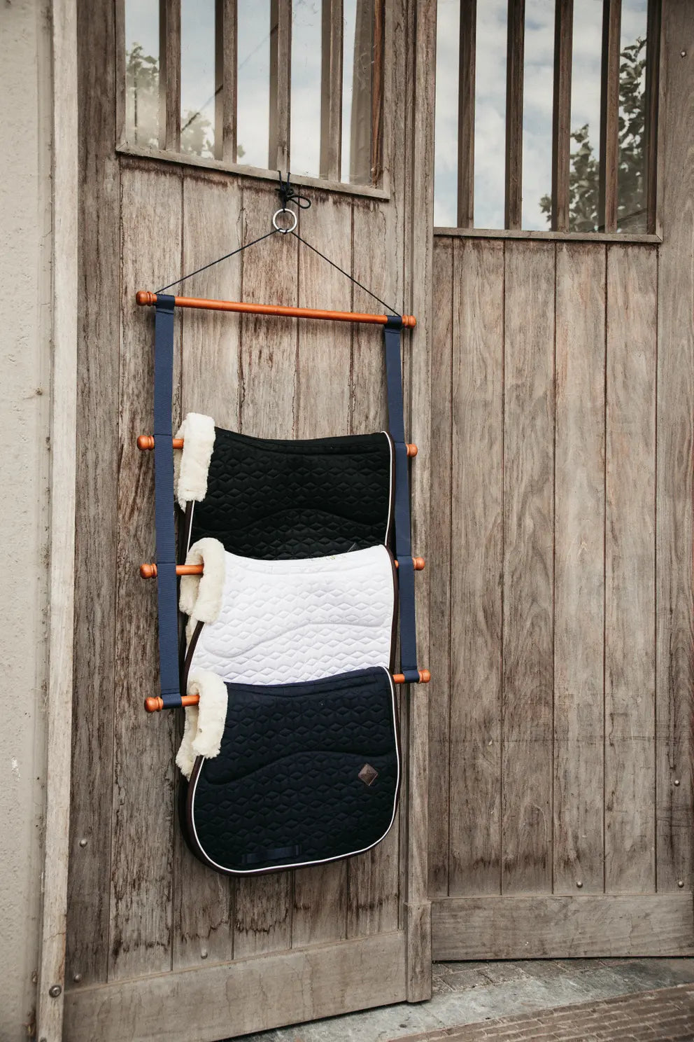 Luxury rug holder | Kentucky Horsewear