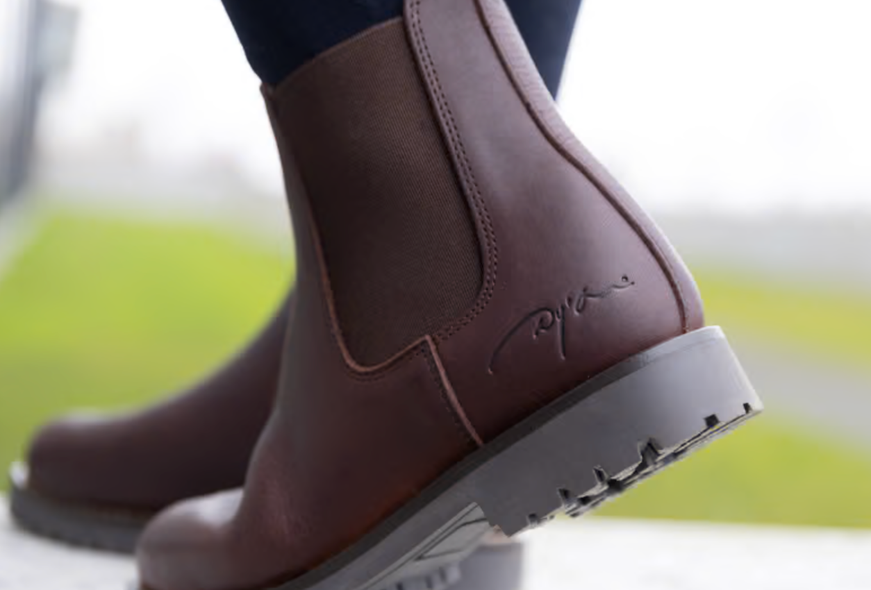 https://equitavisports.ca › products › bottillons-chelsea-dyon