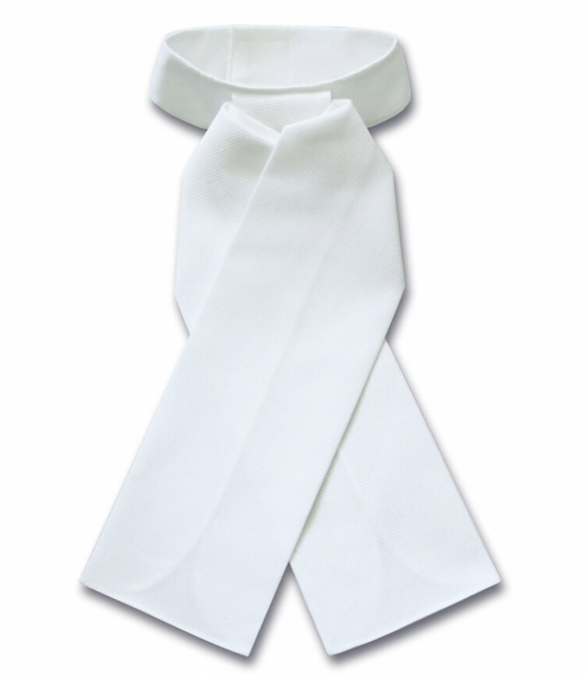 https://equitavisports.ca › products › lavaliere-stock-tie-elt-canpro