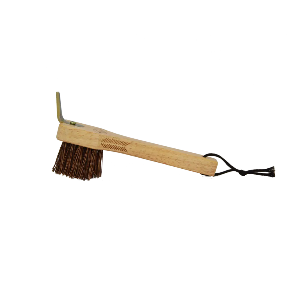 https://equitavisports.ca/products/cure-pied-avec-brosse-metallique-kentucky