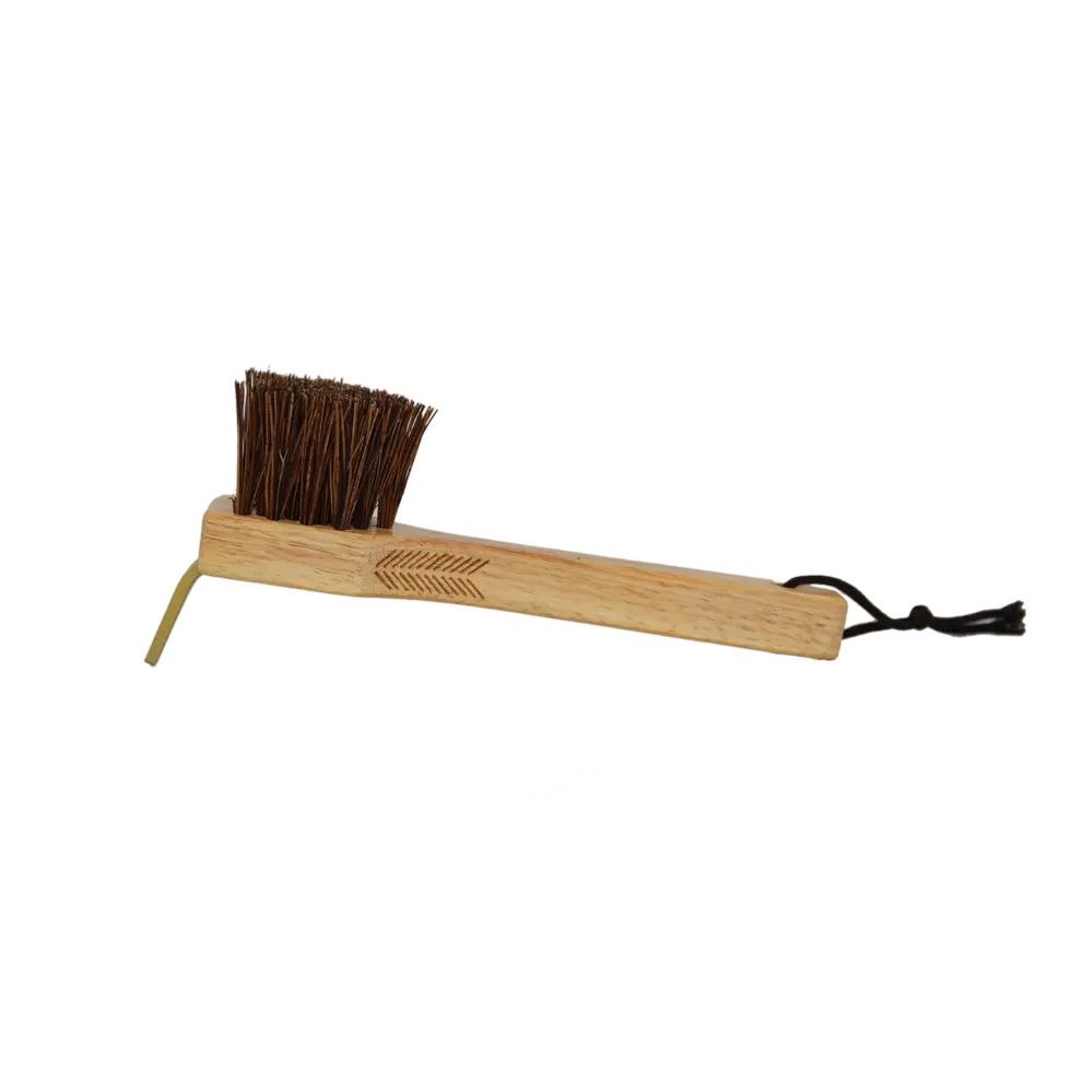 https://equitavisports.ca/products/cure-pied-avec-brosse-metallique-kentucky