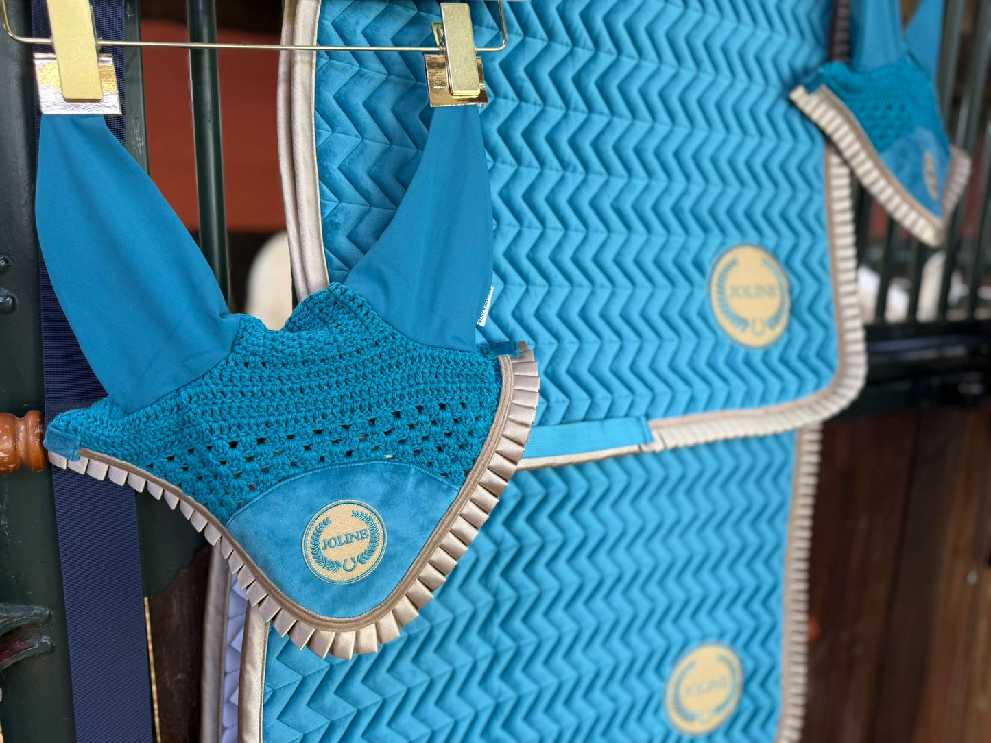 https://equitavisports.ca › products › bonnet-pour-pony-joline