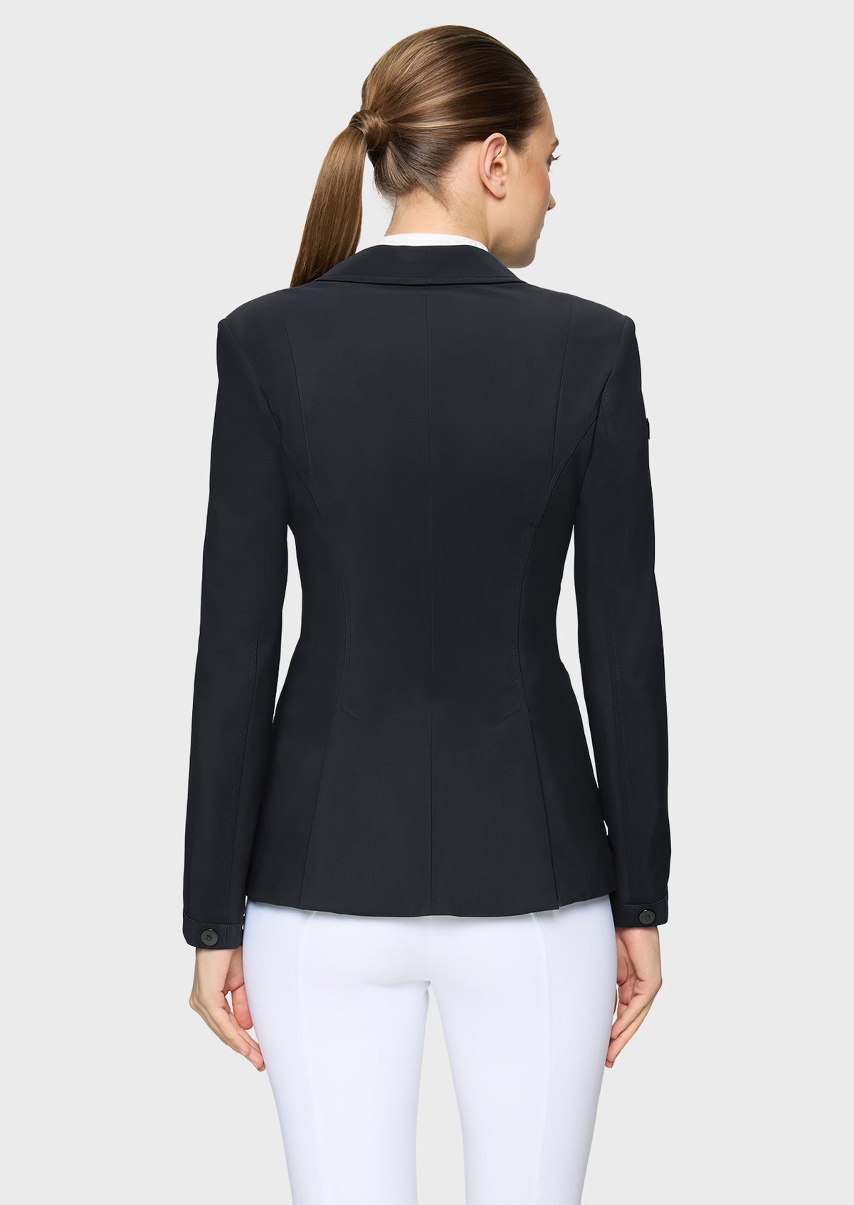 https://equitavisports.ca › products › veston-de-concours-pour-femme-frida-samshield-fw26