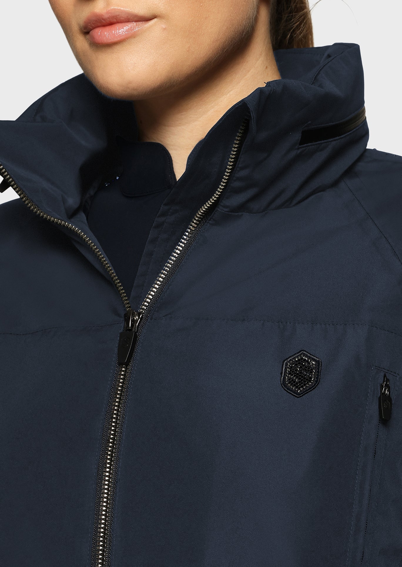 https://equitavisports.ca › products › manteau-de-pluie-liviana-samshield-ss26
