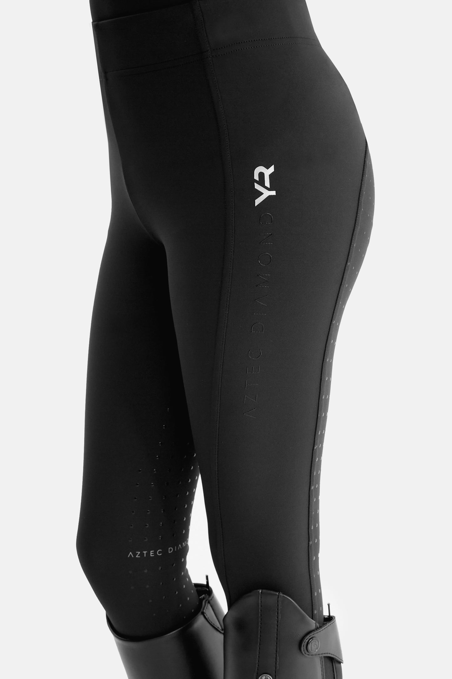 https://equitavisports.ca › products › legging-full-seat-aztec-diamond