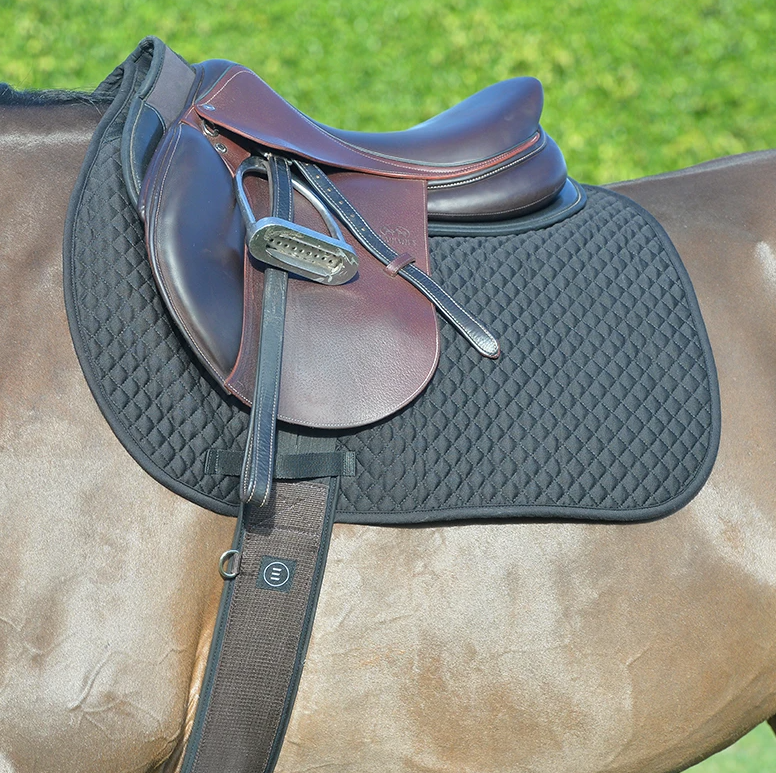 ESSENTIAL® SQUARE PAD-EquiF saddle pad