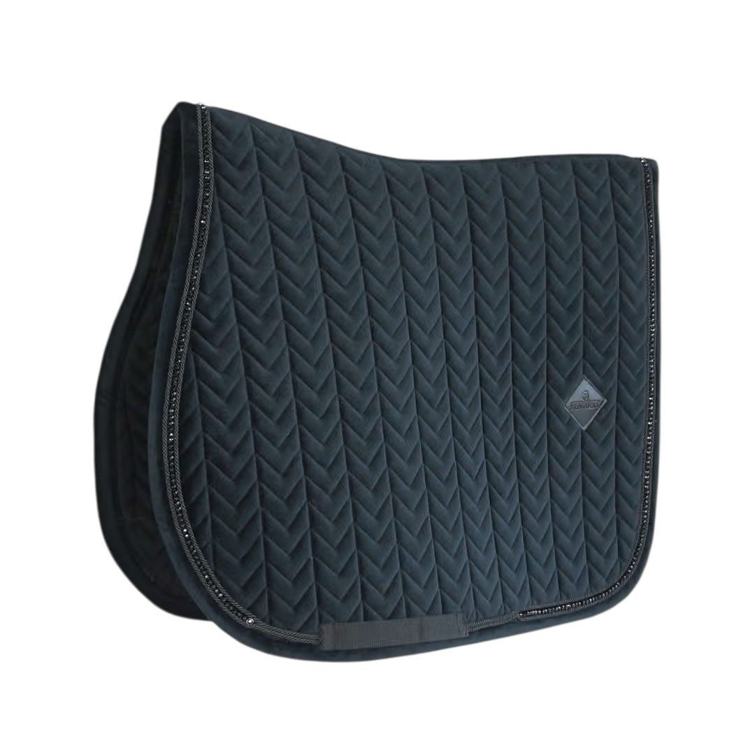https://equitavisports.ca › products › tapis-de-selle-velvet-pearls-jumping-kentucky-horsewear
