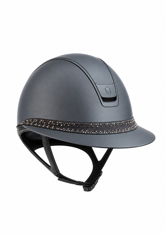 https://equitavisports.ca › products › custom-miss-shadowmatt-dark-line-frontal-tiara-samshield-2-0