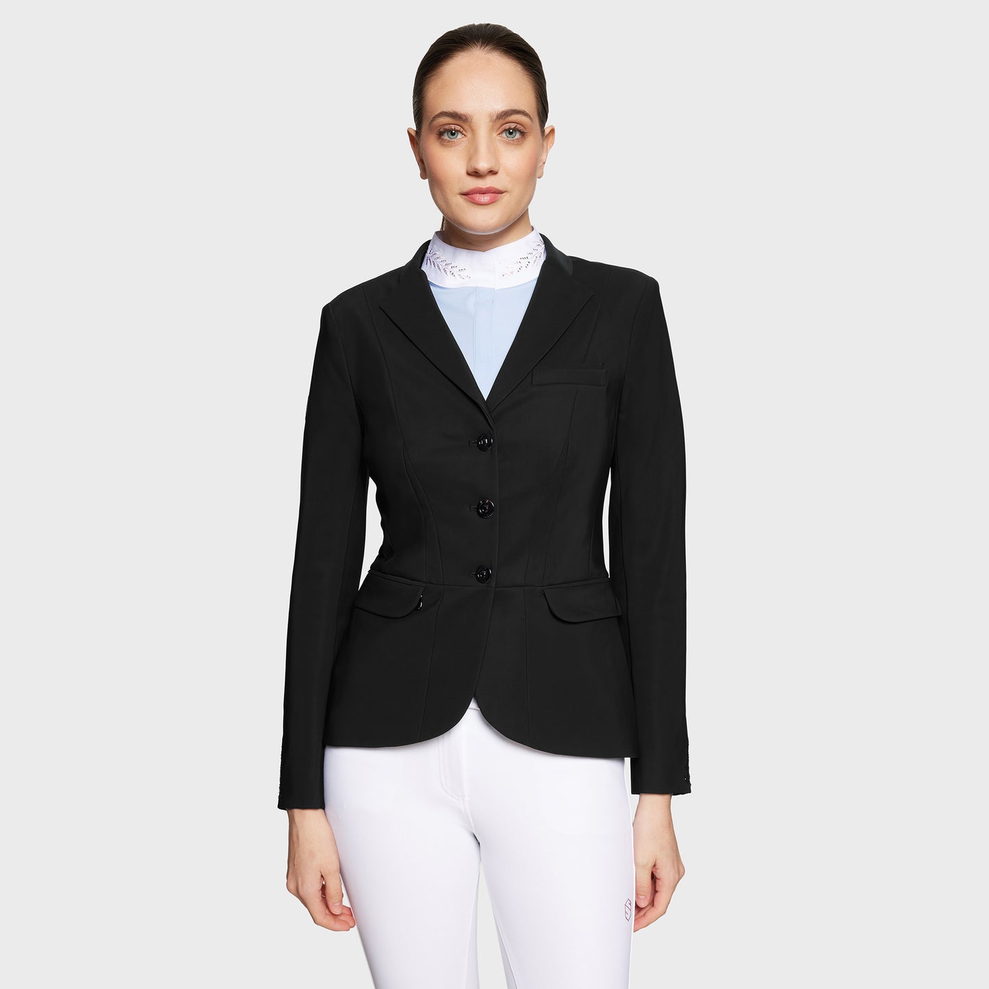 https://equitavisports.ca › products › veste-de-concours-victory-flower-crystal-fw25
