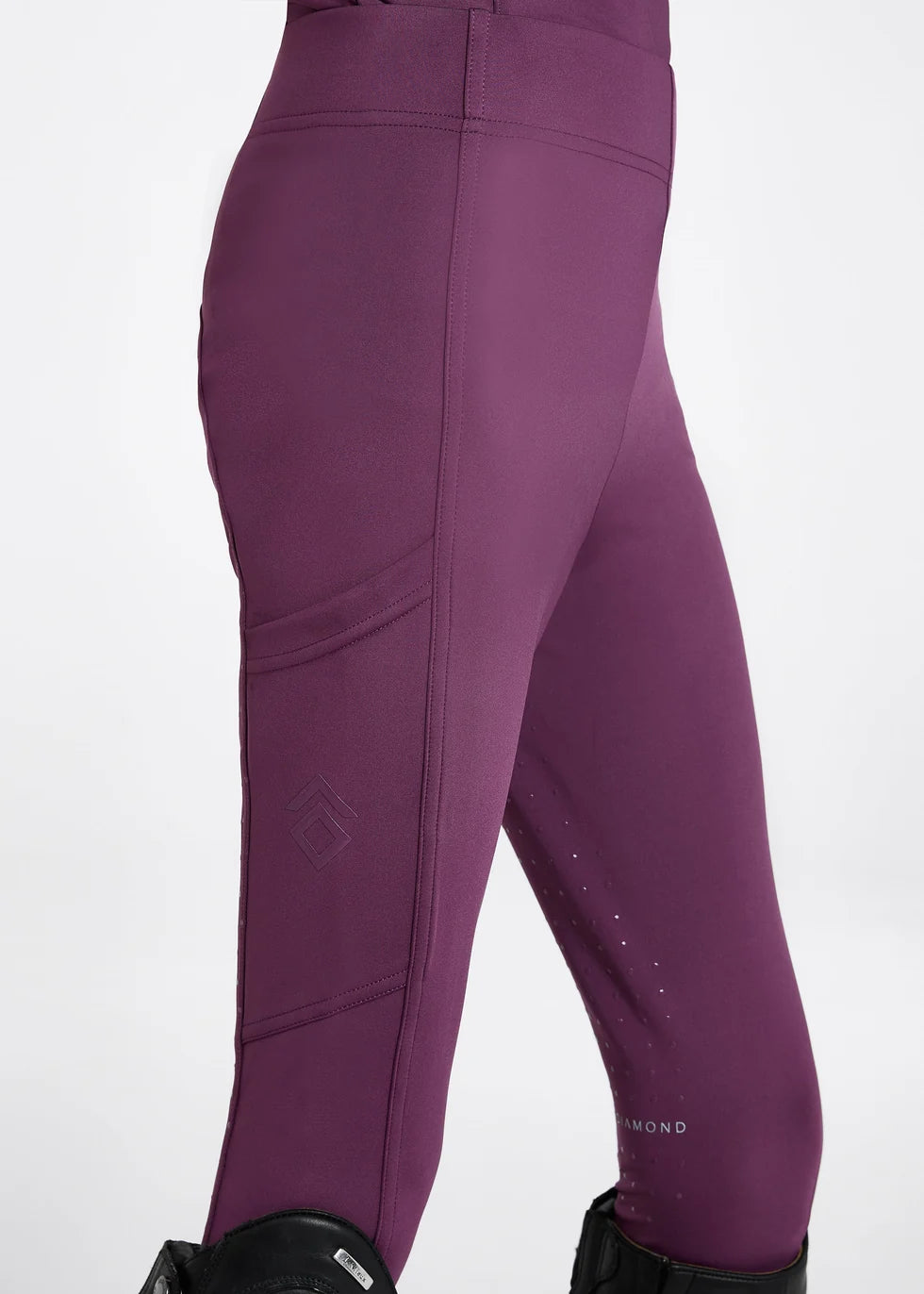 https://equitavisports.ca › products › legging-core-pour-fille-aztec-diamond-fw26