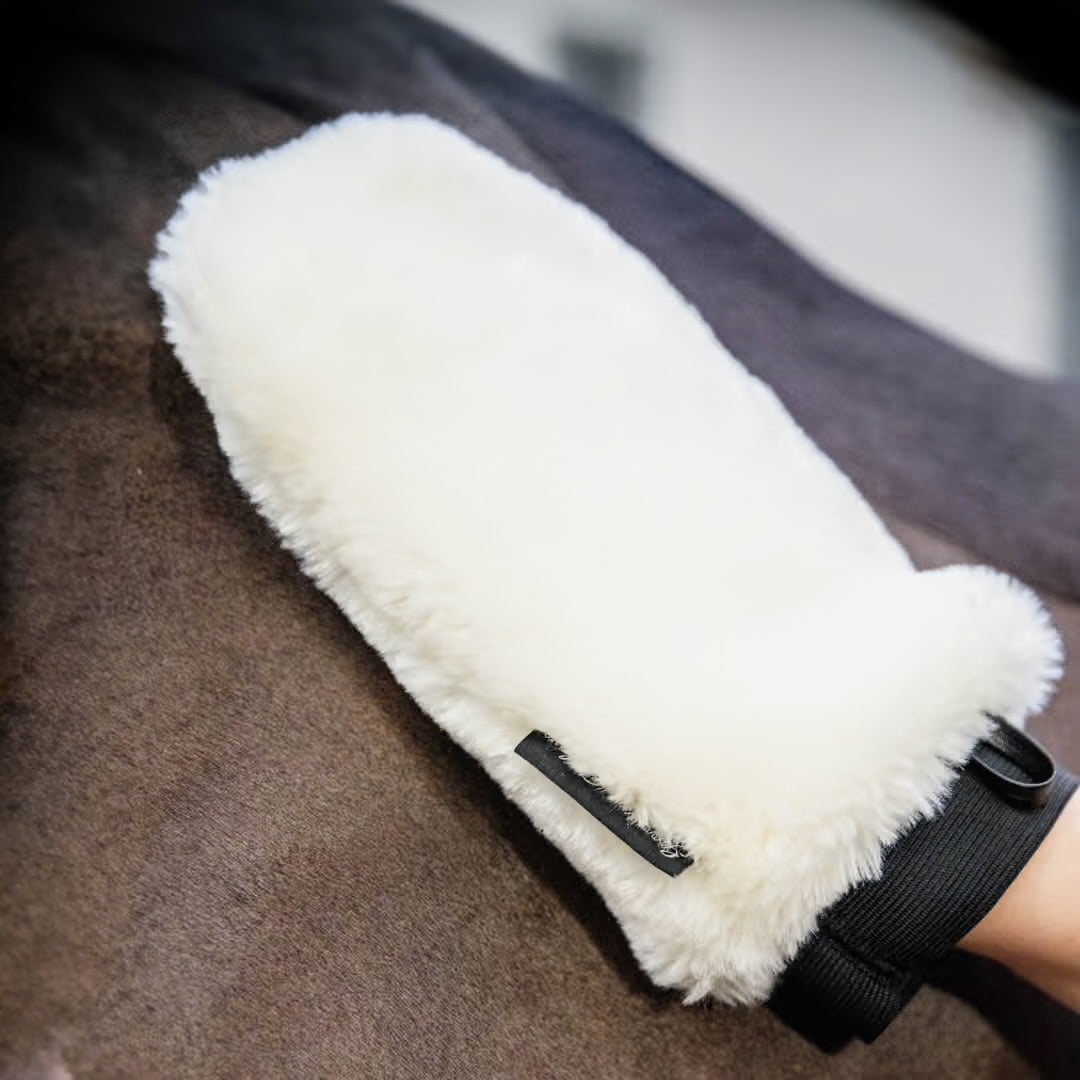 Sheepskin Grooming Glove | Kentucky Horsewear