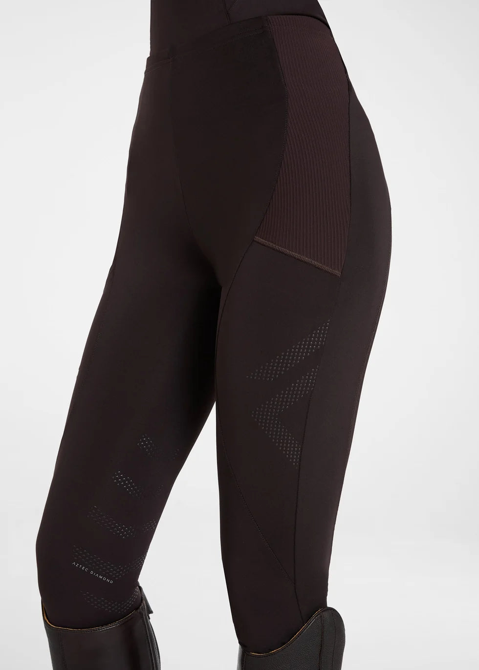 https://equitavisports.ca › products › leggings-core-aztec-diamond-fw26