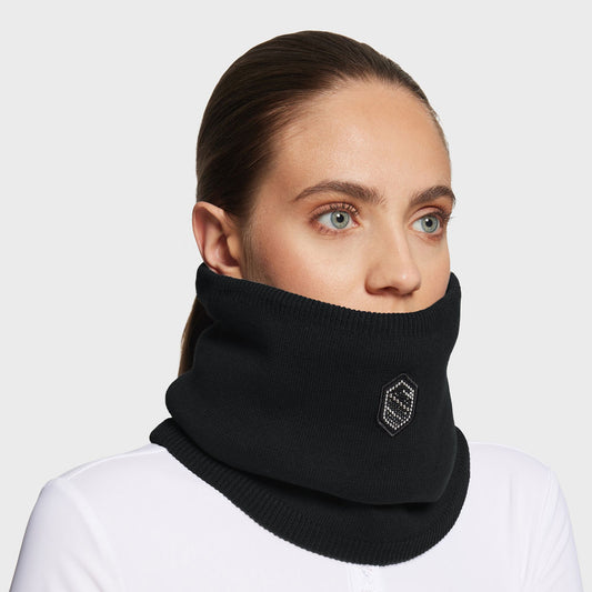 https://equitavisports.ca › products › neck-warmer-pearl-samshield-collection-fw24