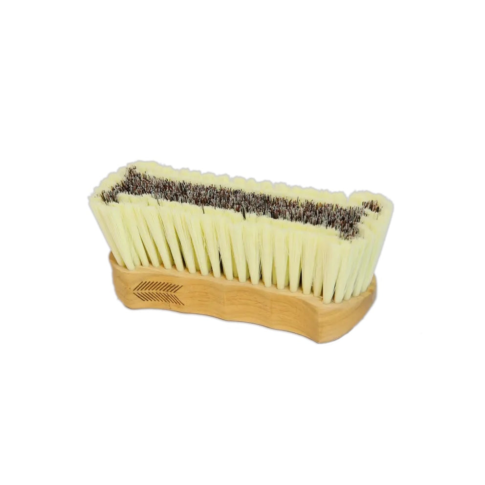 https://equitavisports.ca › products › brosse-a-poils-doux-kentucky