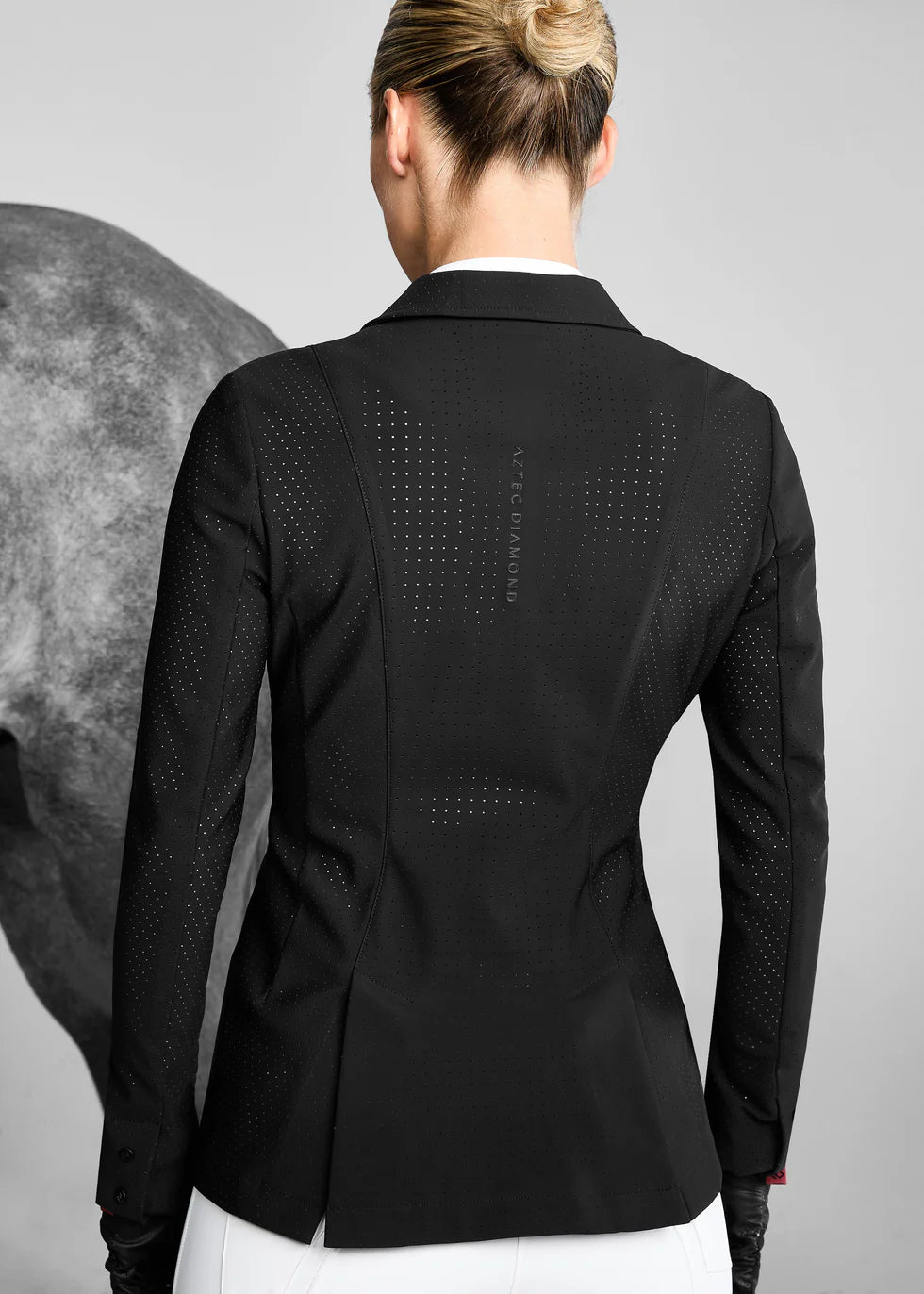 https://equitavisports.ca › products › veston-de-concours-pour-femme-perfore-aztec-diamond