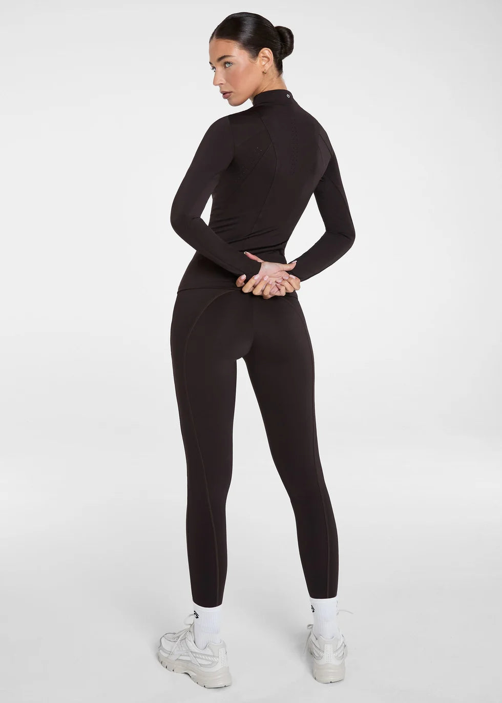 https://equitavisports.ca › products › chandail-couche-de-base-core-aztec-diamond-fw26