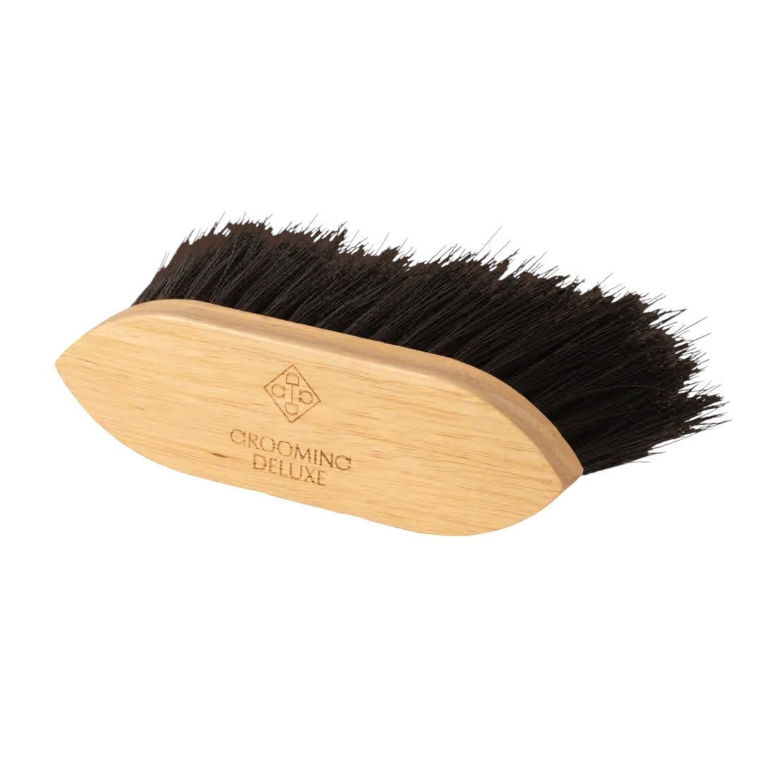 https://equitavisports.ca › products › brosse-classique-en-bois-longue-douce-kentucky-horeware