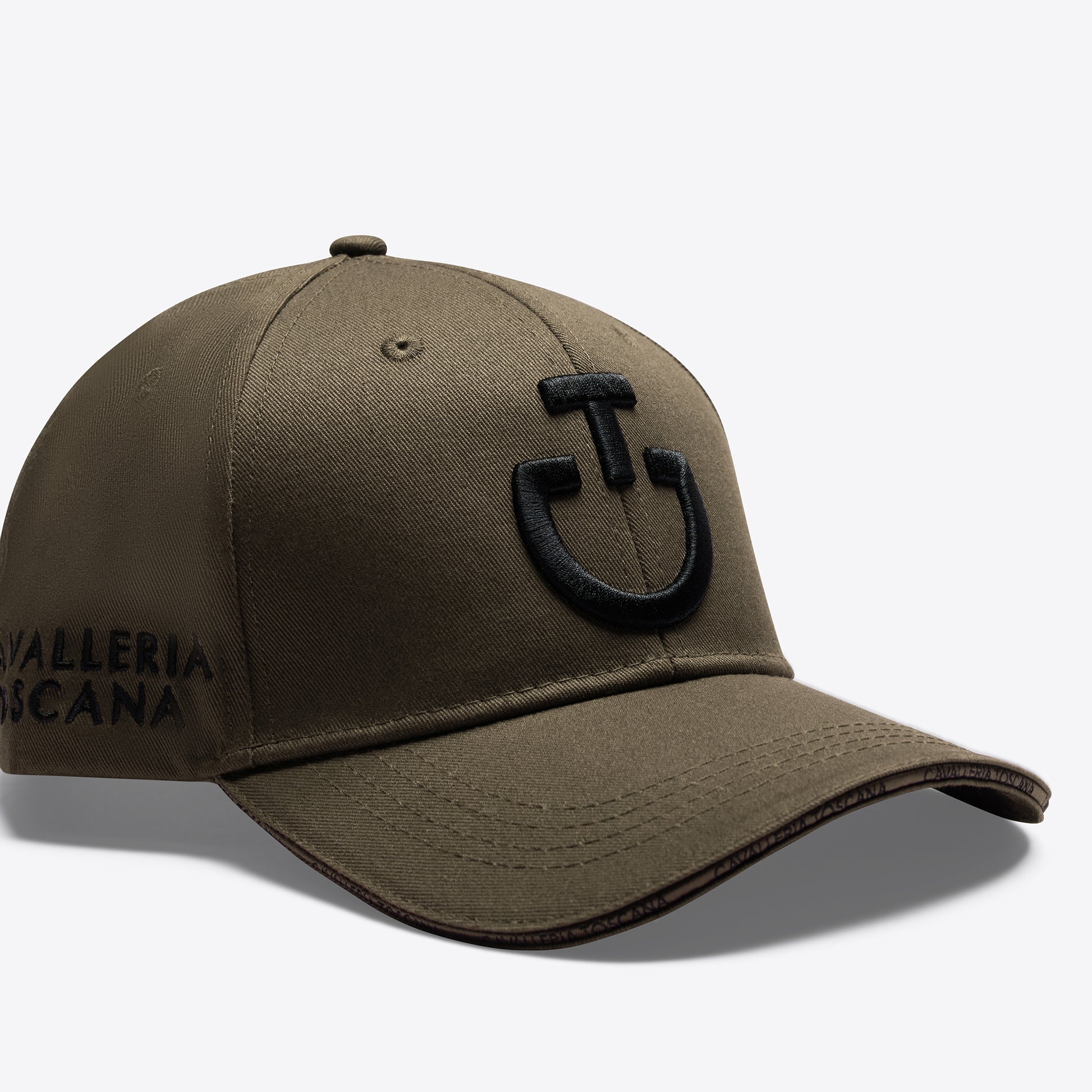 https://equitavisports.ca › products › casquette-ct-cavalleria-toscana-fw25
