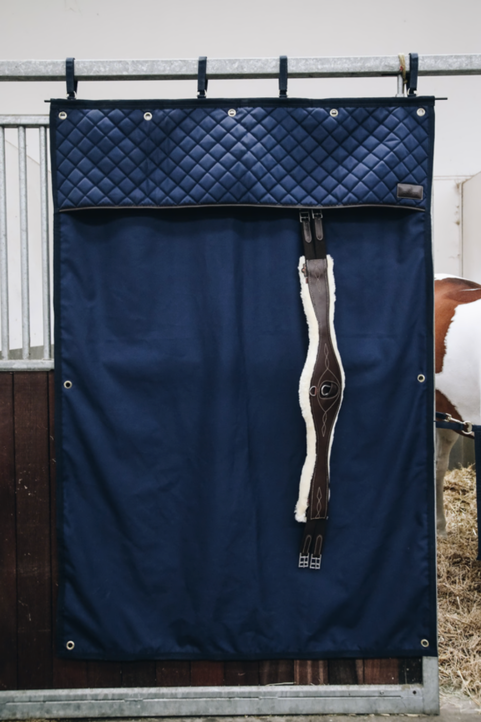 https://equitavisports.ca › products › draperie-de-stall-impermeable-kentucky-horsewear