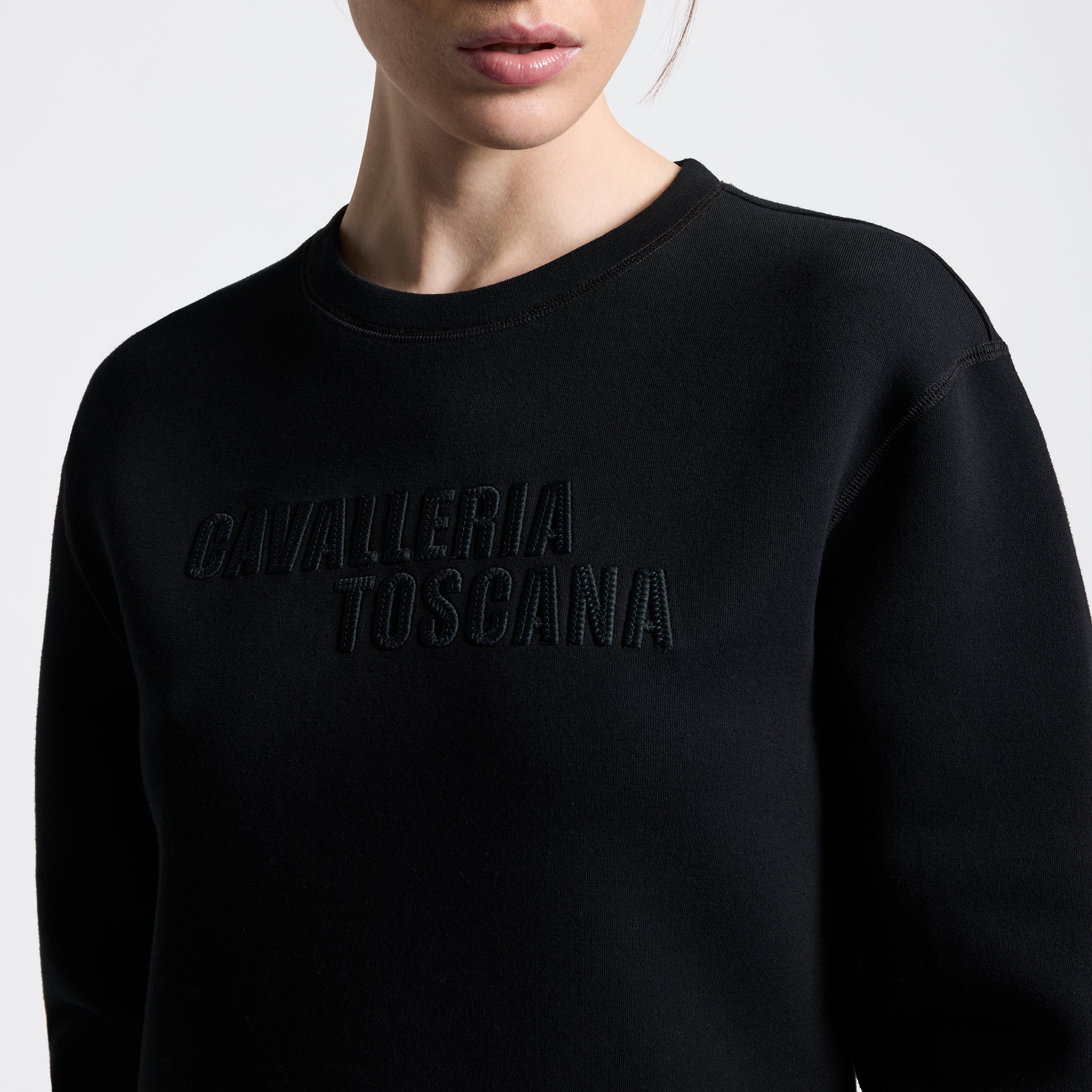 https://equitavisports.ca › products › chandail-coton-ouate-cavalleria-toscana-fw25