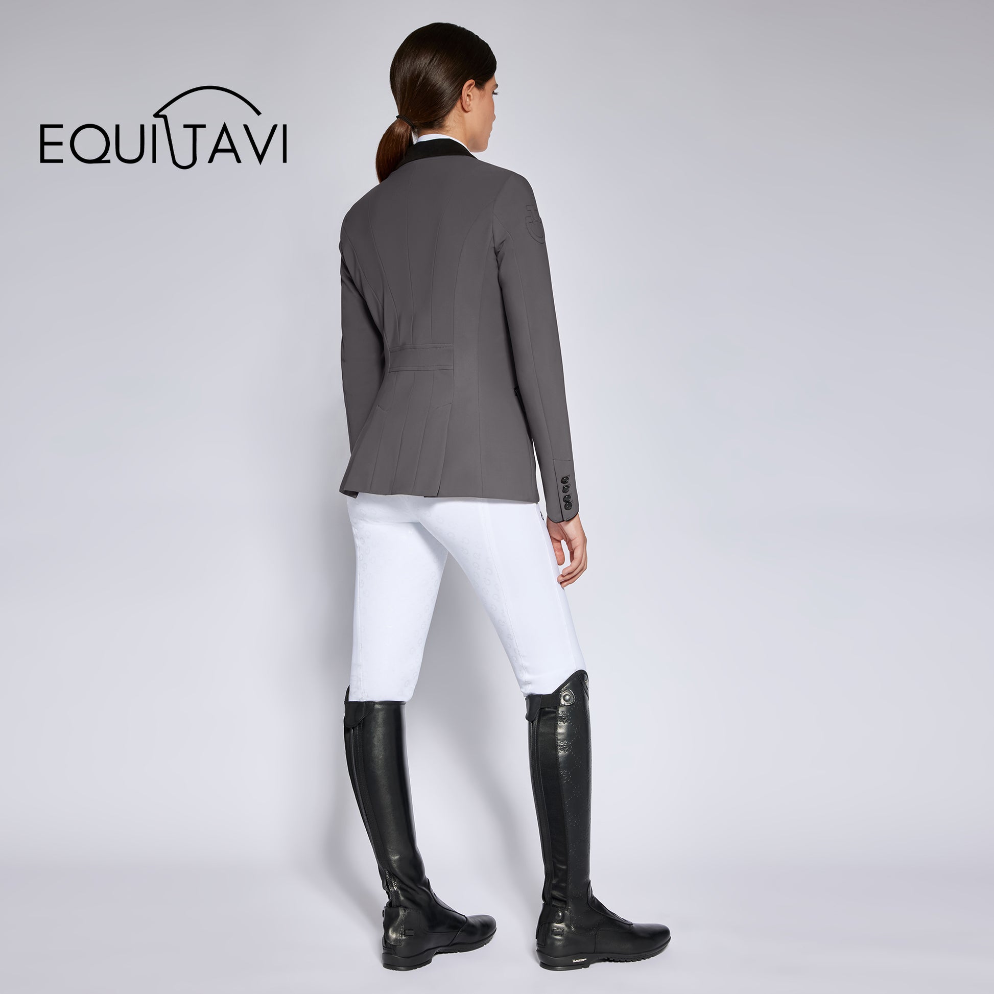 www.equitavisports.ca