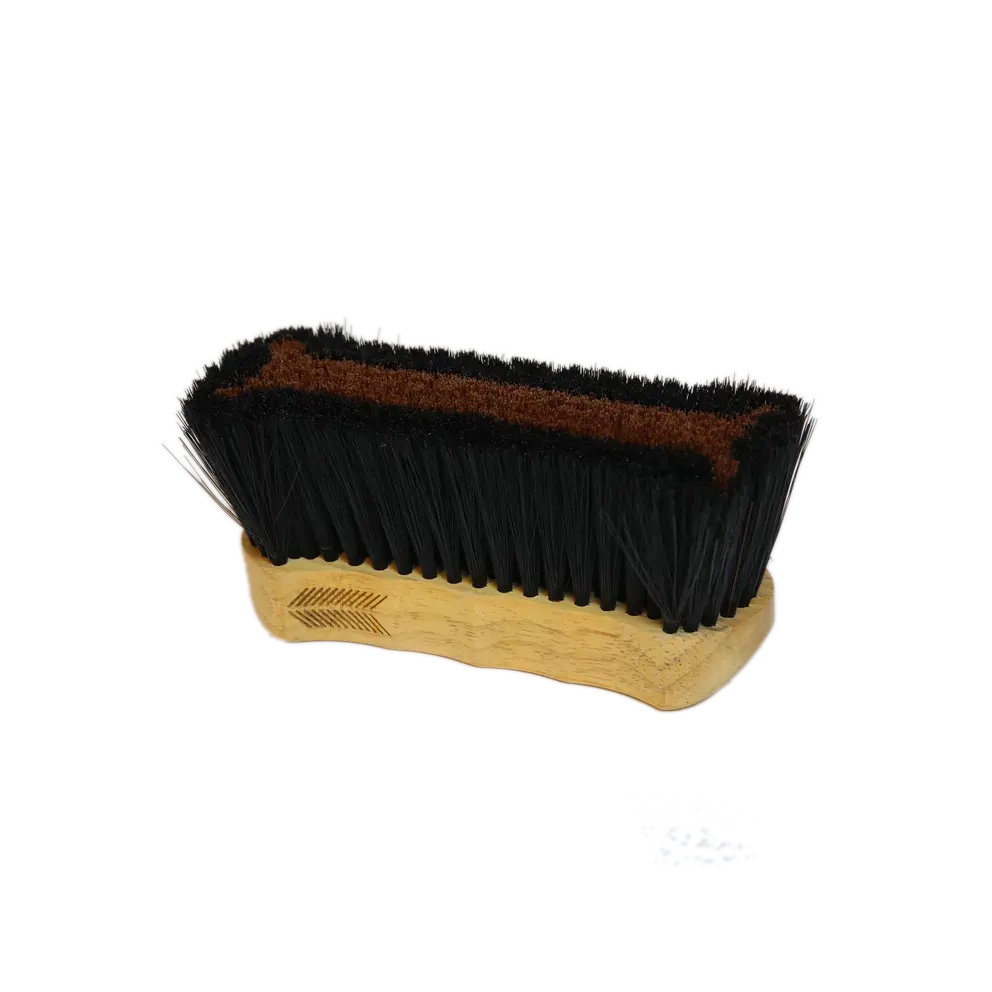 https://equitavisports.ca/products/brosse-a-poils-durs-kentucky