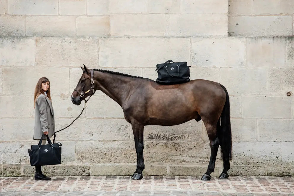 https://equitavisports.ca/products/sac-de-voyage-chestnut-kentucky