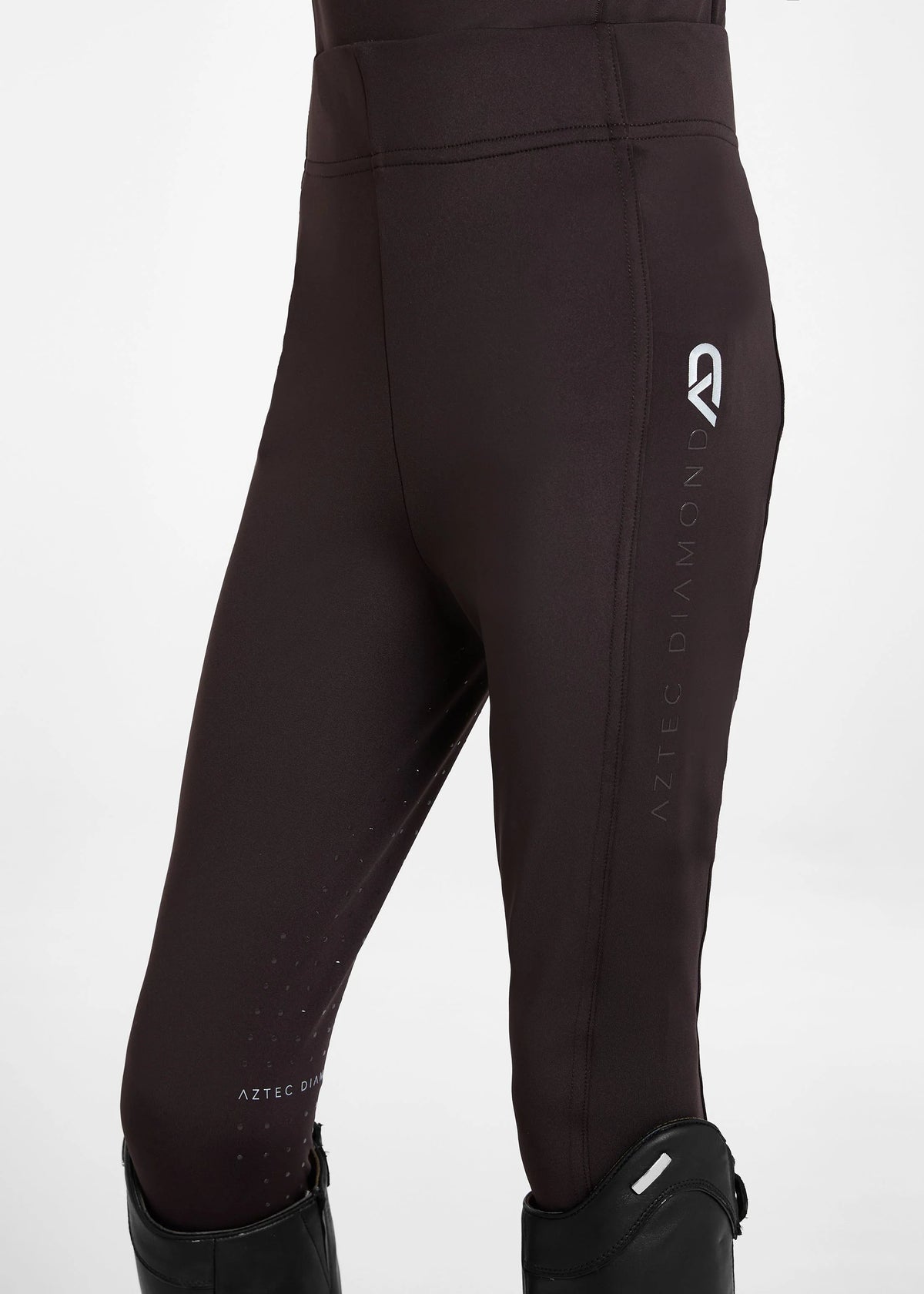 https://equitavisports.ca › products › legging-core-pour-fille-aztec-diamond-fw26