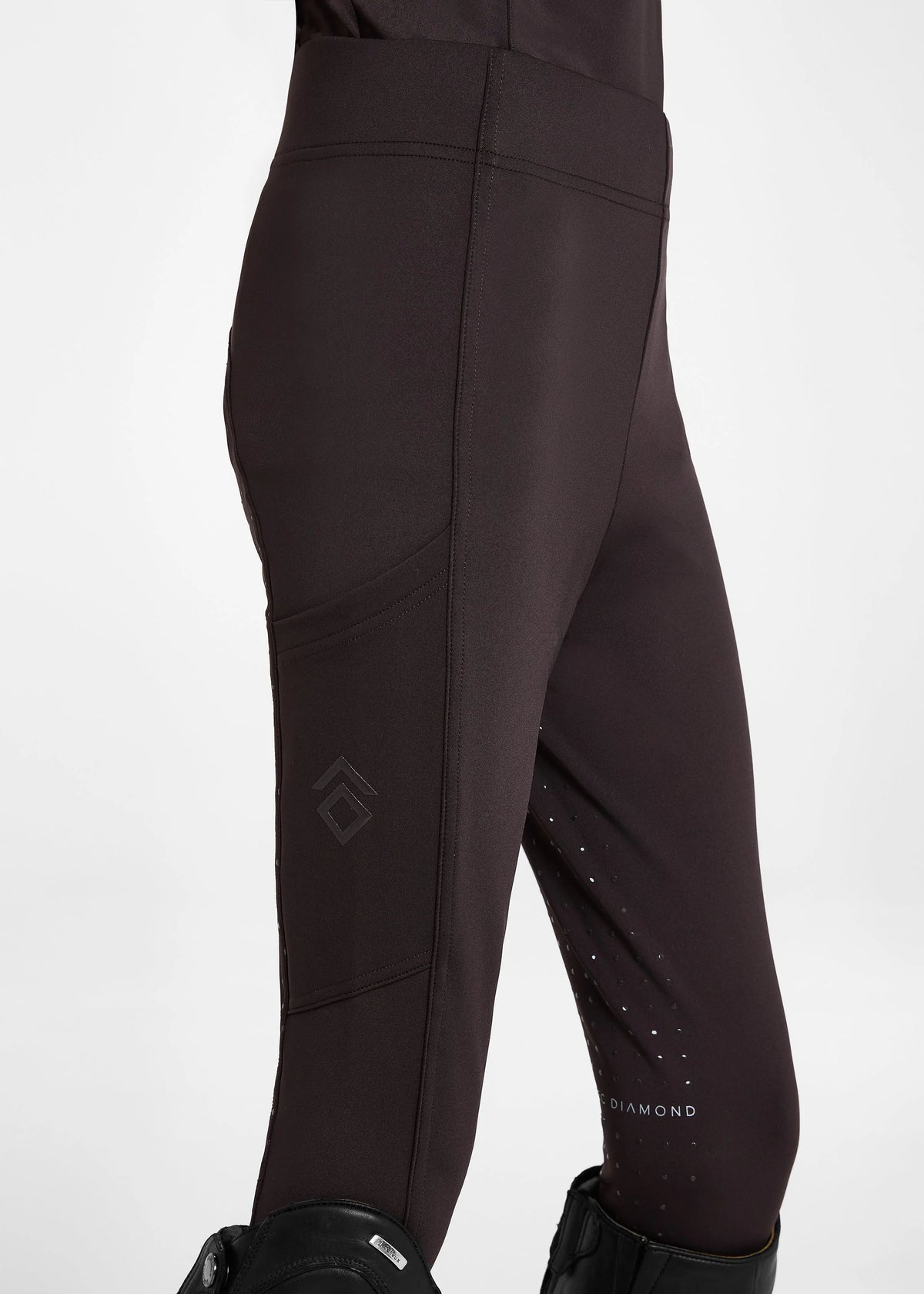 https://equitavisports.ca › products › legging-core-pour-fille-aztec-diamond-fw26