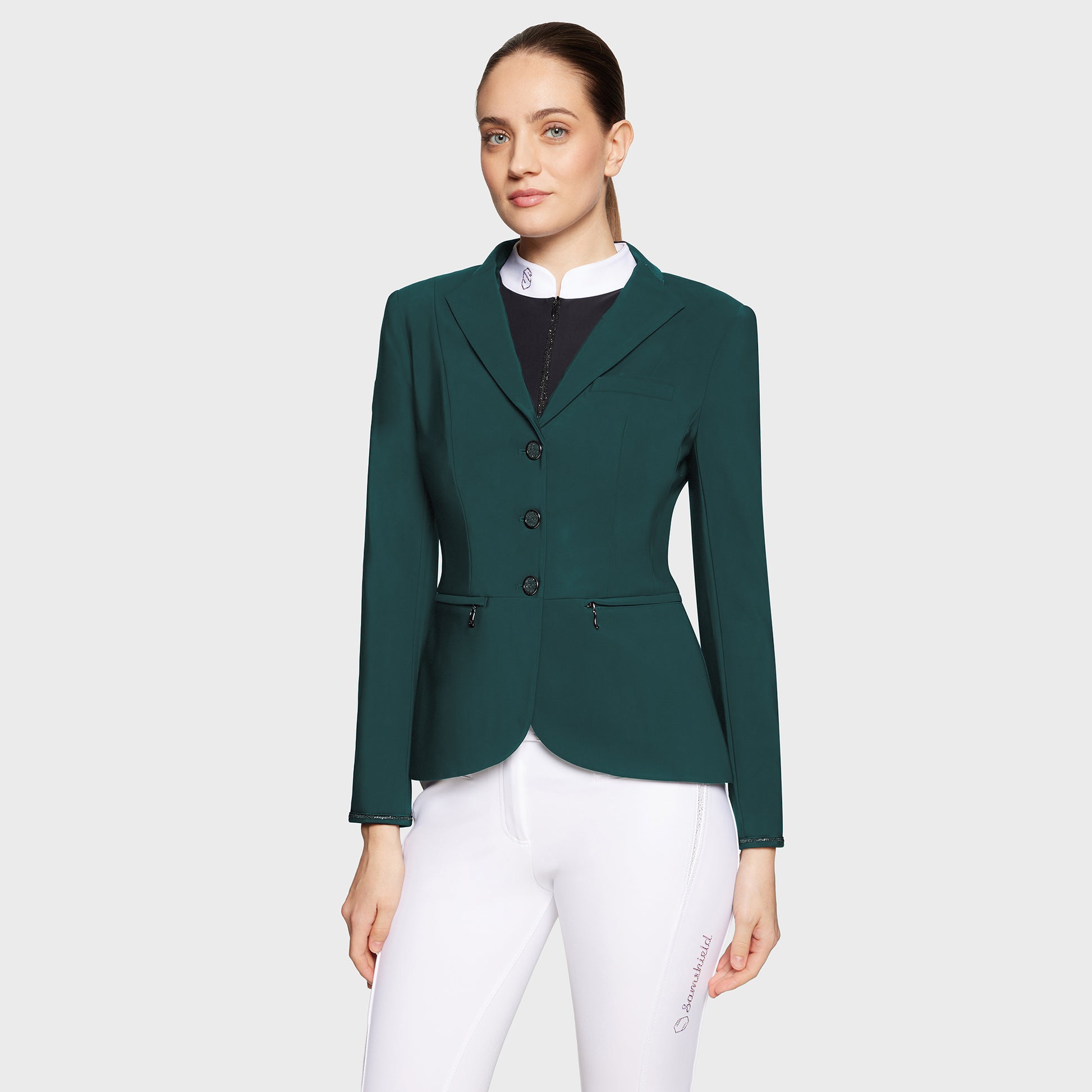 https://equitavisports.ca › products › veste-de-concours-victorine-crystal-samshield-fw25
