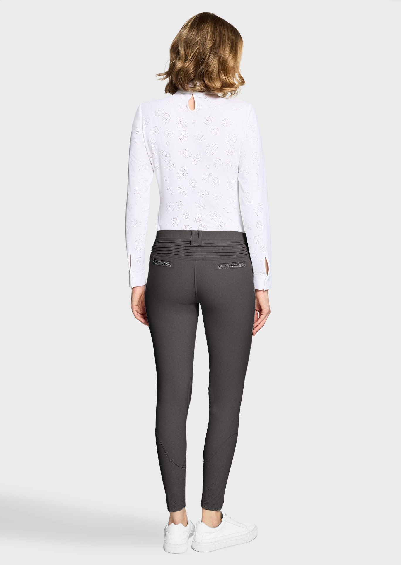 https://equitavisports.ca › products › pantalon-de-concours-adele-samshield-ss26