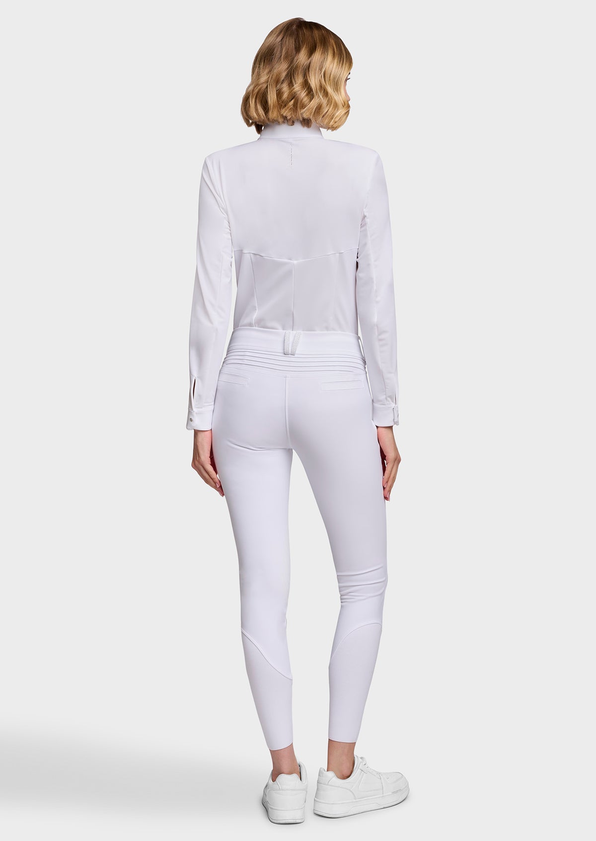 https://equitavisports.ca › products › pantalon-de-concours-chloe-crystal-fabric-samshield-fw26
