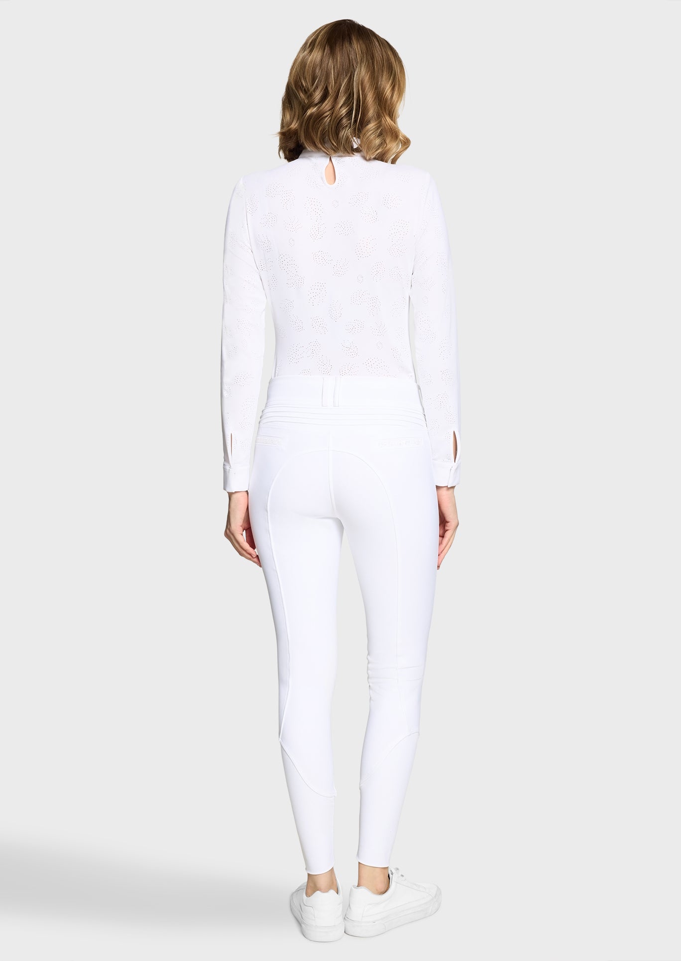 https://equitavisports.ca › products › pantalon-de-concours-clara-premium-samshield-ss26