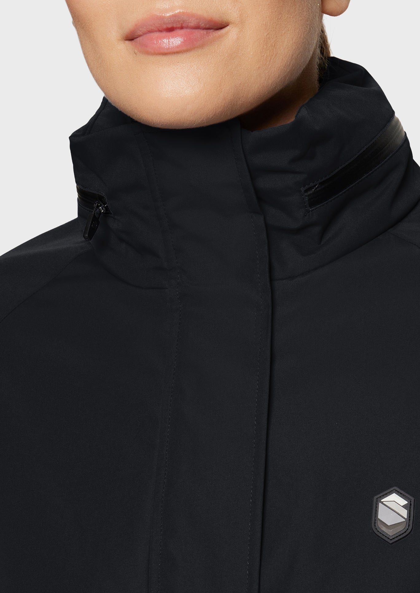 https://equitavisports.ca › products › manteau-de-pluie-lina-samshield-ss26

