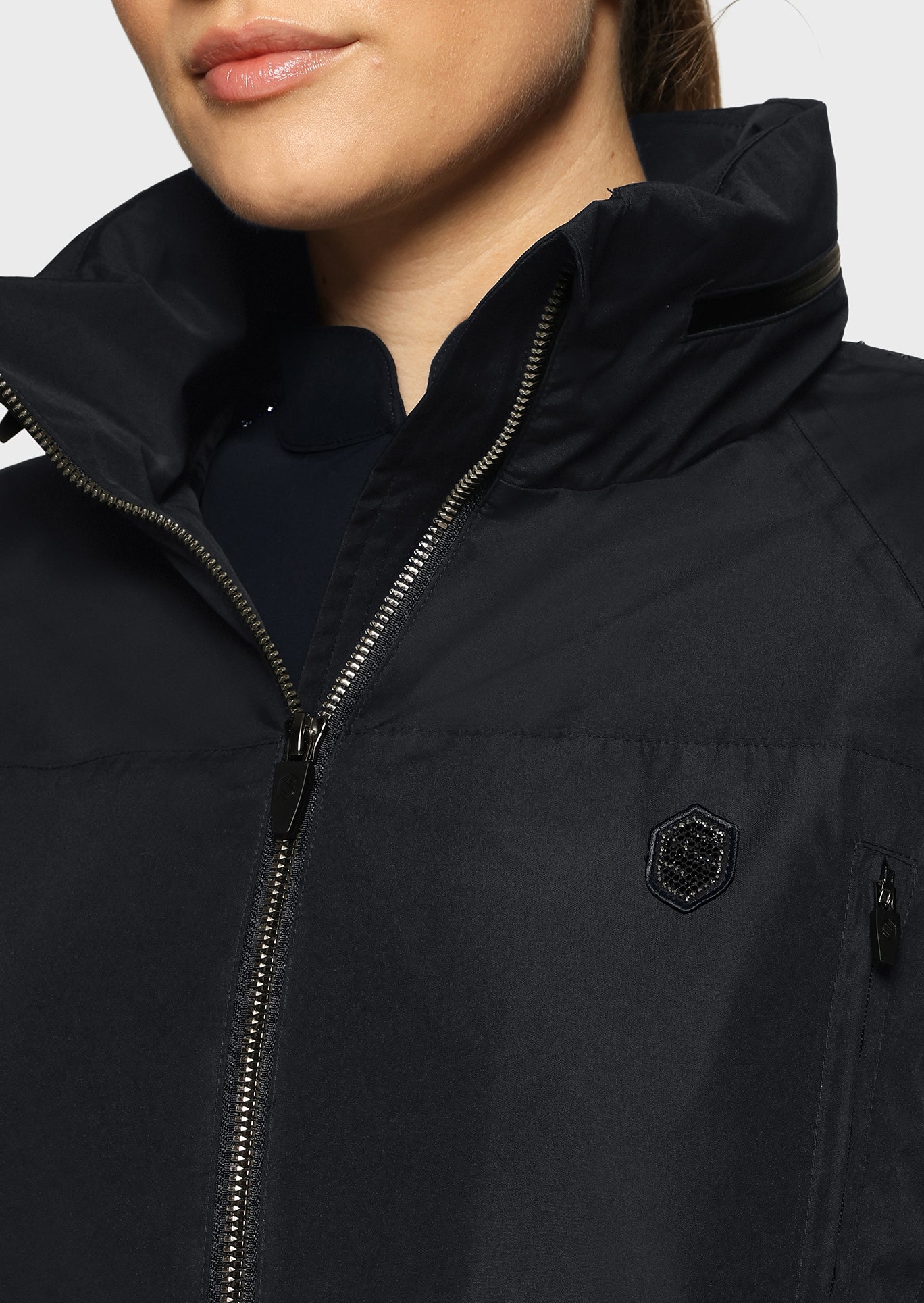 https://equitavisports.ca › products › manteau-de-pluie-liviana-samshield-ss26