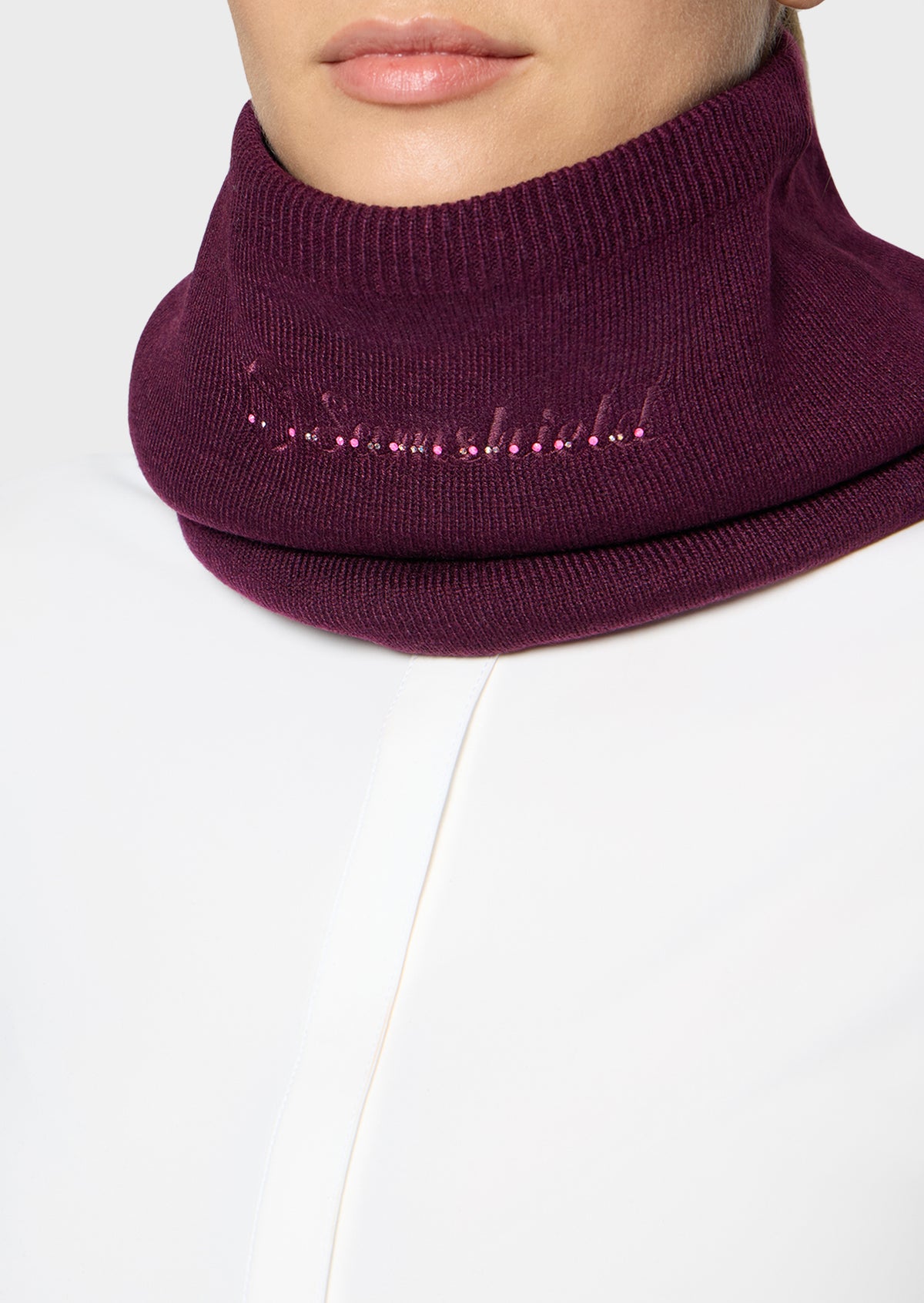 https://equitavisports.ca › products › cache-cou-crystal-samshield-fw26