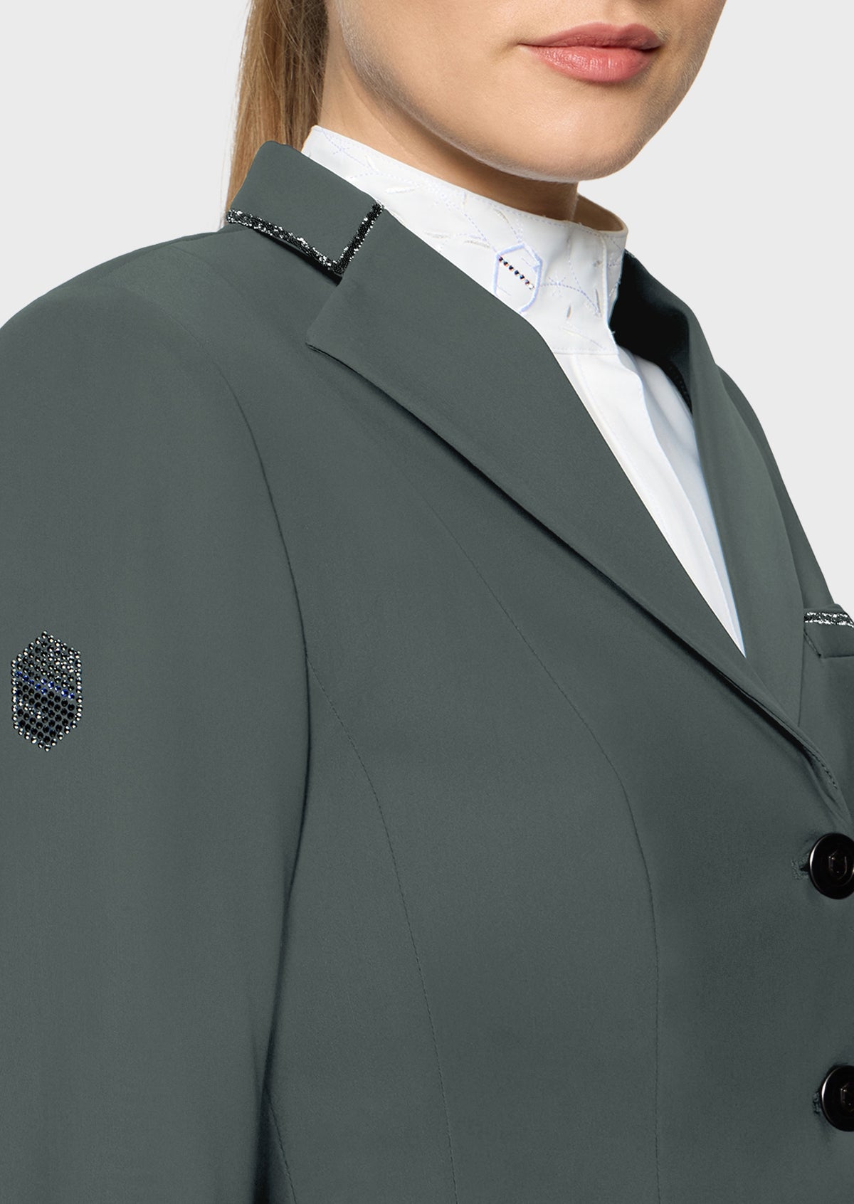 https://equitavisports.ca › products › veston-de-concours-victorine-crystal-samshield-fw26